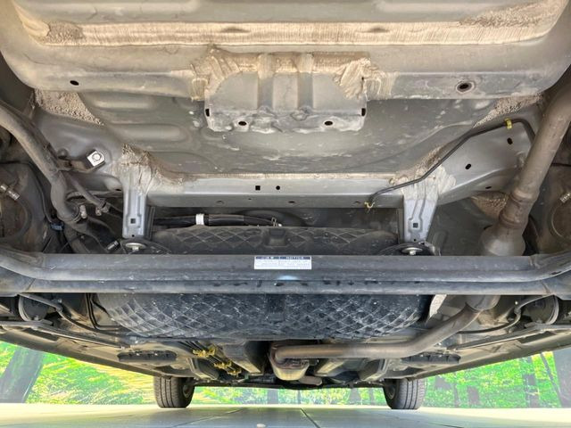 下回りがきれいなうちに、防錆加工の施工がオススメ。降雪地域はもちろん、沿岸部にお住いの方や、趣味でマリン・ウィンタースポーツをされる方にご好評いただいております。