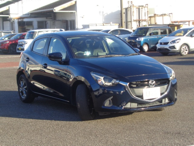 デミオ1.3 13S ツーリング Lパッケージ