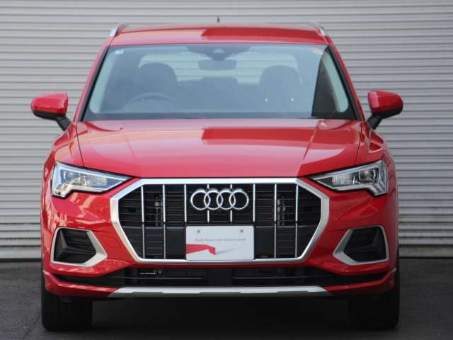 Q335 TFSI アドバンスド