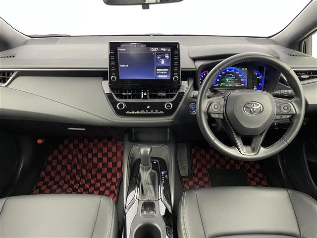 カローラツーリング1.8 ハイブリッド W×B