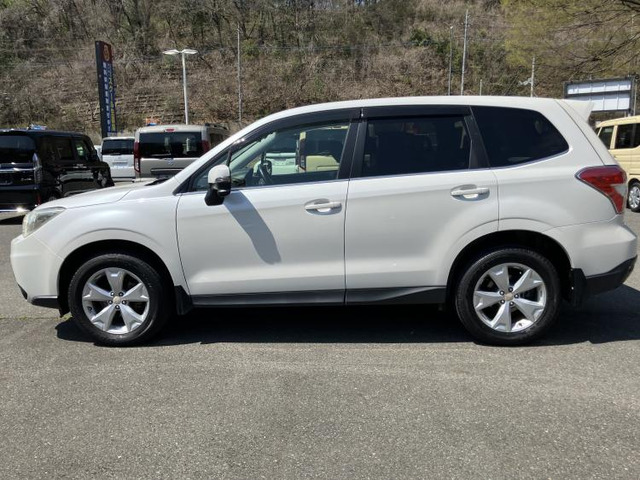 フォレスター2.0i-L アイサイト 4WD