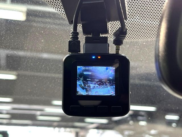 �y�h���C�u���R�[�_�[�z�h���C�u���R�[�_�[����!���s���͂������A������^�]�⎖�̂ɑ��������ہA�f���ŋL�^���A����̃��X�N�ɔ����܂��B���L�^�pSD�J�[�h�͂��q�l�����g�ł��������������K�v������܂��B