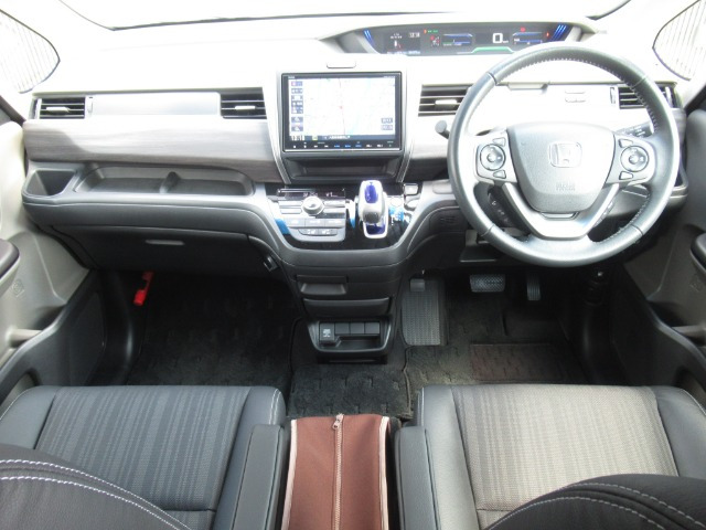 フリード+1.5 ハイブリッド EX