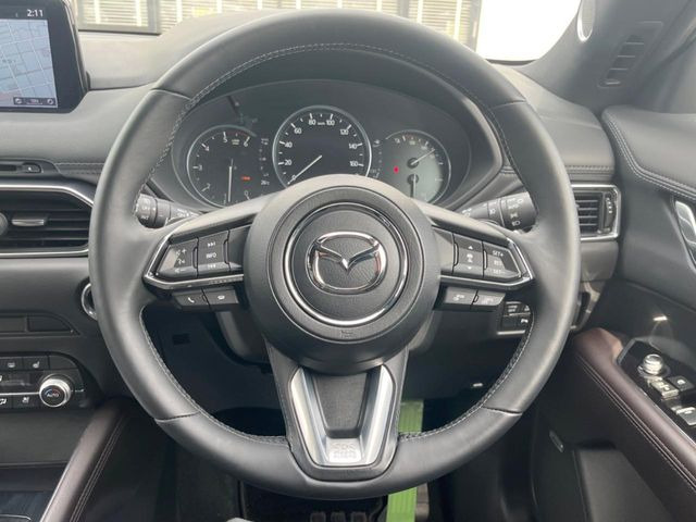 �y�����v�����X�e�A�����O�z�㎿�Ȋv���g�p���邱�ƂŁA��ɂ����������݂ƂĂ��^�]���₷���n���h���ł���