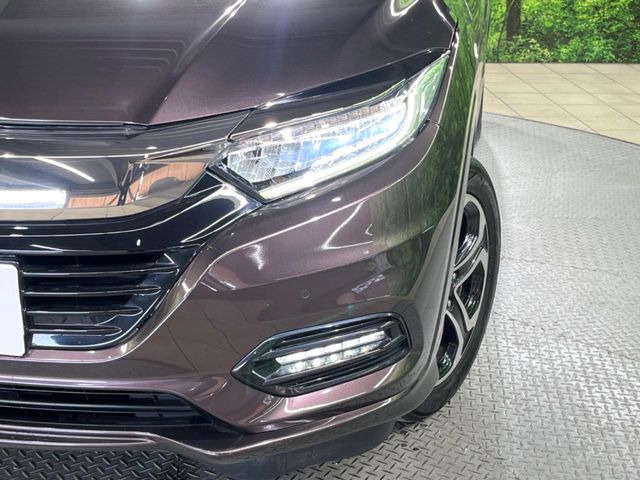 �yLED�w�b�h���C�g�z���V����ԑ��s�����ǍD�Ȏ��E���m�ۂ����S���ĉ^�]�ł��鍂�P�xLED�w�b�h���C�g�𑕔�!�_�����x�������A����d�͂��}�����Ă��܂��B