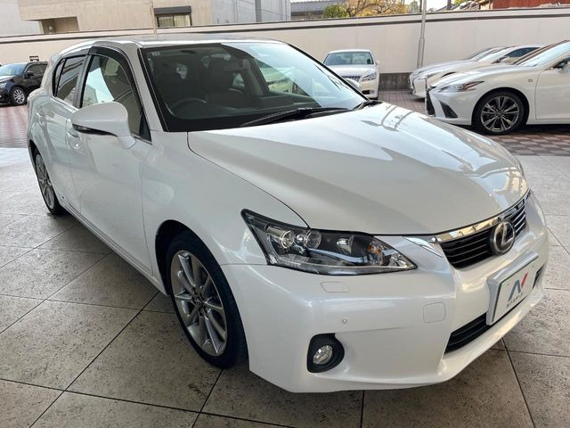 �������x�̃K���X�疌�ŝ����͂������A�㎿�ȃc���E����������B���O����_���J�����؂Ȉ��Ԃ�ی삵�A�F�����E�򉻂�h�~�B�u�e�X�v���b�V���R�[�g�v�A�u�e�v���~�b�T�R�[�g�v���炨�I�т��������܂��B
