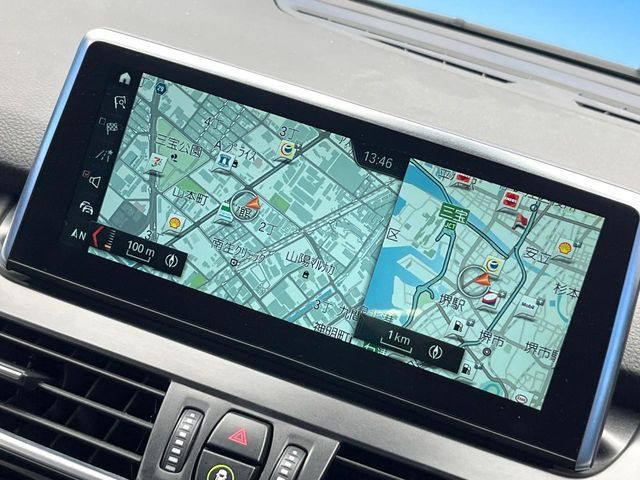 �������i�r:��̊��̂���i�r�́A����������ԓ������o���Ă���܂��B�I�[�f�B�I�@�\���[�����Ă���܂��̂ŁA�^�]�����y���߂܂���