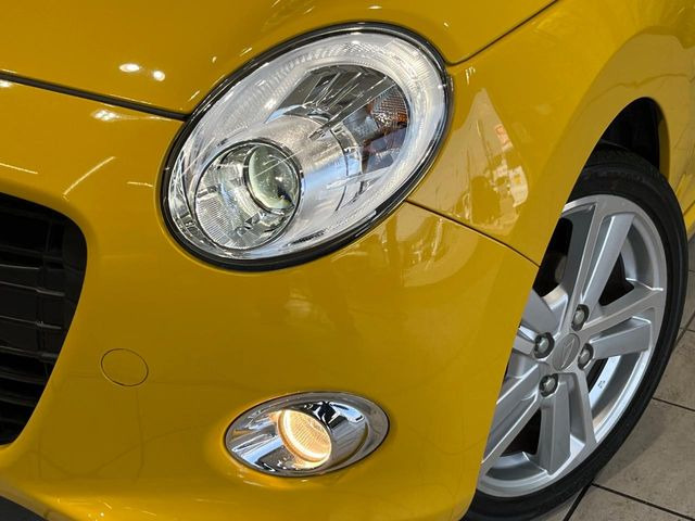 夜間や荒天時により良好な視界で安心な走行をご希望される方には【高輝度LEDヘッドライト】の取付がおすすめ!多くのお客様にご好評いただいております♪