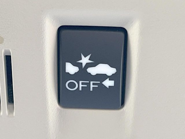 �y�A�C�T�C�gX�z�Փ˔�Q�y���u���[�L�͂������A�w�a�؎��n���Y�I�t�A�V�X�g�x��w�a�؎����i�A�V�X�g�x�w�J�[�u�O���x����x���A�]���������L���V�[���ň��S���s���T�|�[�g���Ă���܂��B