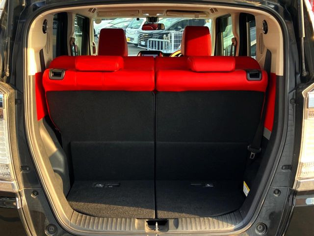 ���L�X�Ƃ����ȃg�����N���[���͑傫�ȉו����ڂ��邱�Ƃ��ł����p���������ł��܂��B�g�����N