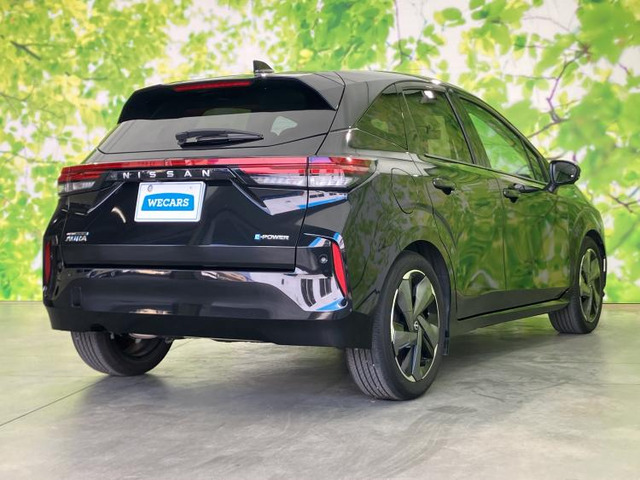 ノートオーラ1.2 G レザーエディション