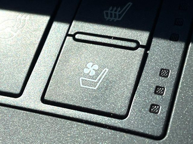 �y�V�[�g�x���`���[�V�����z�ď�͗��������ł��K��w���̔M�⃀����h���A�~�̓G�A�R�������������܂��ă|�J�|�J��!�G�߂��킸���K�ɉ߂����܂��B