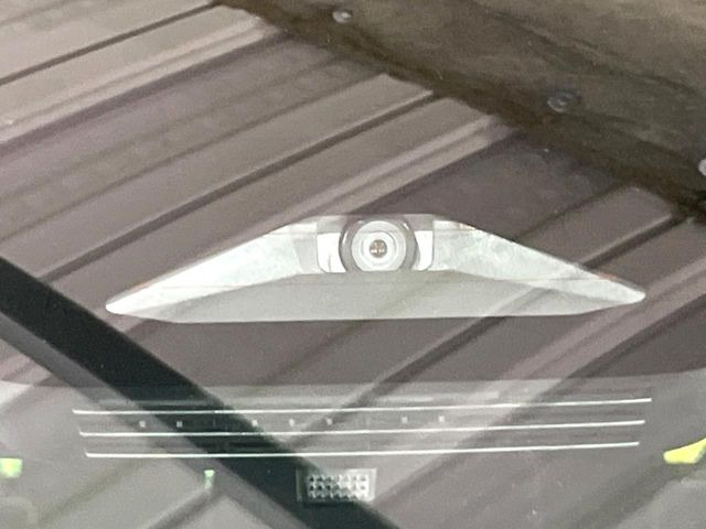 �y�g���^�Z�[�t�e�B�Z���X�z���s���ɑO���̎ԗ�����F�����A�Փ˂������Ȏ��͌x��ƃu���[�L�ŏՓˉ���Ɣ�Q�y�����A�V�X�g�B�����S�Ƀh���C�u�����y���݂��������܂��B