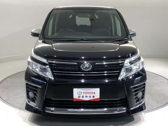 ヴォクシー2.0 ZS 煌