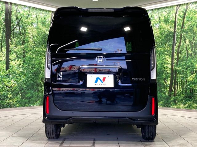 安心の最長10年・走行無制限保証(有償)をご用意。保証内容も充実はもちろん、無料点検&オイル交換や、年中無休の全国・24時間ロードサービスも付帯されておりますのでご安心下さい。