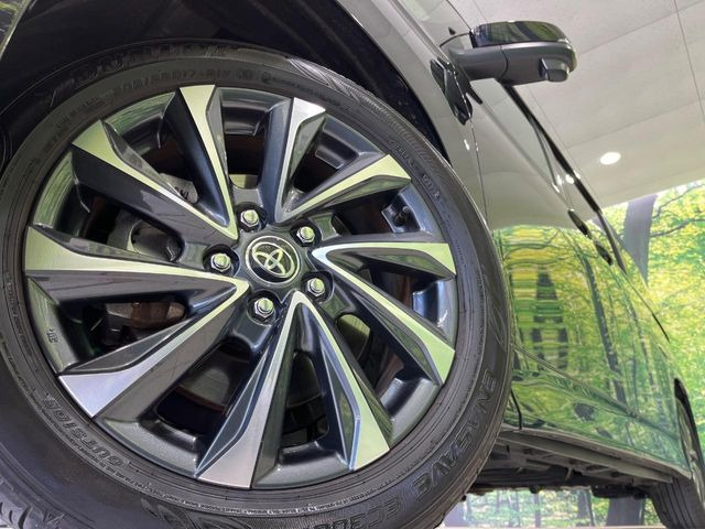 �y����17�C���`�A���~�z�C�[���z�O�ςɃ}�b�`���������A���~�z�C�[���𑕒����Ă���܂��B�e��ЊO�A���~�z�C�[����A�X�^�b�h���X�^�C�����戵�����Ă���܂��B���񂲑��k����������