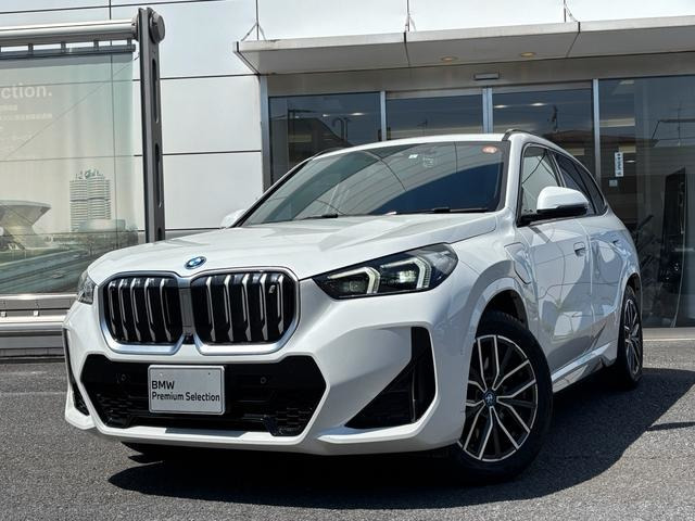 iX1xドライブ30 Mスポーツ 4WD