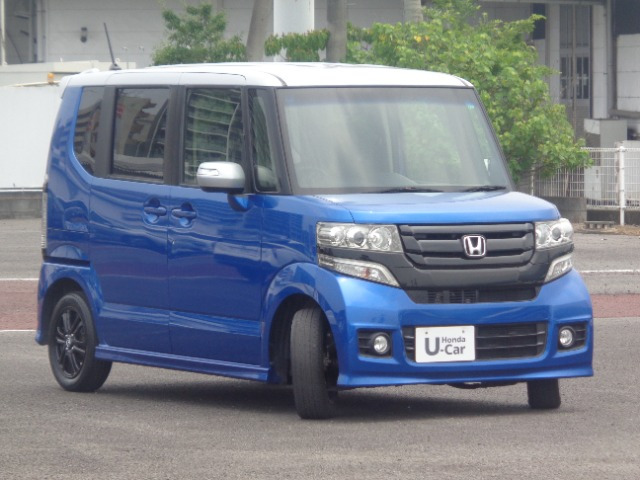 N-BOXカスタムG Lパッケージ 2トーンカラースタイル