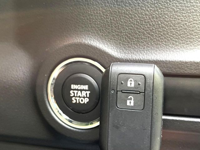 �y�L�[���X�X�^�[�g�V�X�e���z�J�o����|�P�b�g�ɓ��ꂽ�܂܂ł��h�A�̎{���E�������\�ȃX�}�[�g�L�[�𑕔��B�G���W���̃I���E�I�t�����J�M�����o���K�v����������Ƃ��Ă��֗��ł���