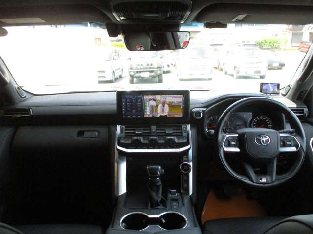 お電話はフリーダイヤルでどうぞ★0078-6002-334194★(携帯PHS可) ★場所は、国体道路沿い パークドーム(KKウイング)そば オレンジの旗が目印です★