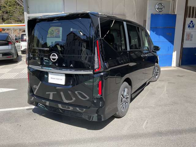 セレナ2.0 ハイウェイスターV