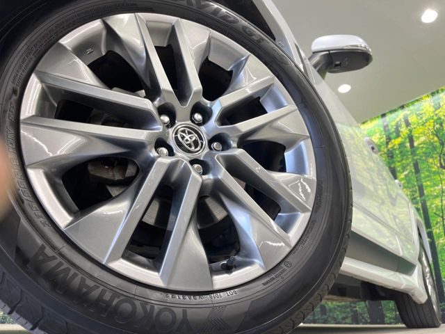 �y����19�C���`�A���~�z�C�[���z�O�ςɃ}�b�`���������A���~�z�C�[���𑕒����Ă���܂��B�e��ЊO�A���~�z�C�[����A�X�^�b�h���X�^�C�����戵�����Ă���܂��B���񂲑��k����������