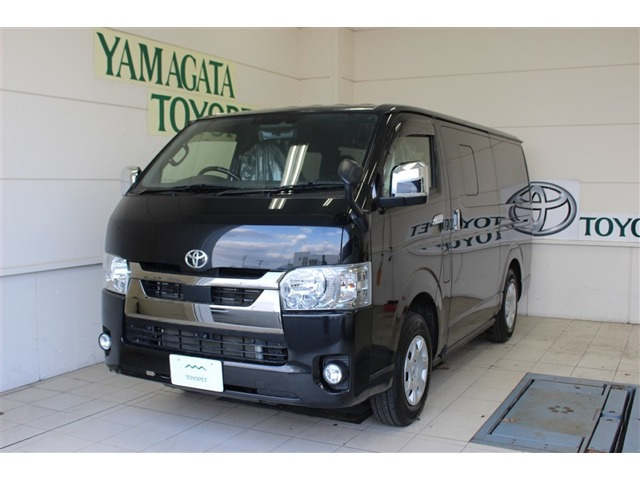 ハイエースバン