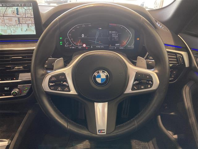 5シリーズセダン523d xドライブ Mスポーツ 4WD