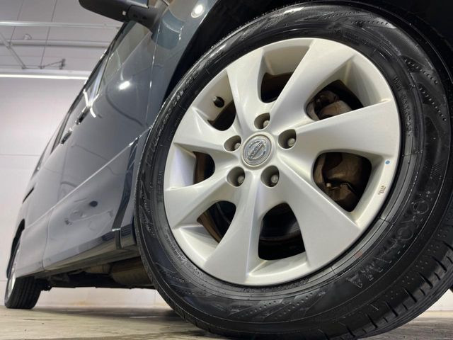 �y����16�C���`�A���~�z�C�[���z�O�ςɃ}�b�`���������A���~�z�C�[���𑕒����Ă���܂��B�e��ЊO�A���~�z�C�[����A�X�^�b�h���X�^�C�����戵�����Ă���܂��B���񂲑��k����������