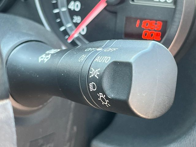 �y�I�[�g���C�g�z����̖��邳�ɉ����Ď����Ńw�b�h���C�g�̓_���E�������ł���@�\�ł�!���C�g�̕t���Y��E�����Y��Ȃǂ������Ȃ�A�J�̓���[���̑��s�����S!�g���l���ʉߎ����֗��ł���