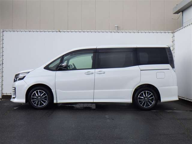 ヴォクシー2.0 ZS 煌II