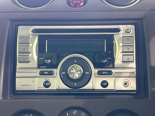 お好きな音楽を車内でお楽しみいただけます♪スピーカー交換・ウーハー追加などの音質向上や、最新ナビ・後席モニター等の取り付けも是非ご相談ください!