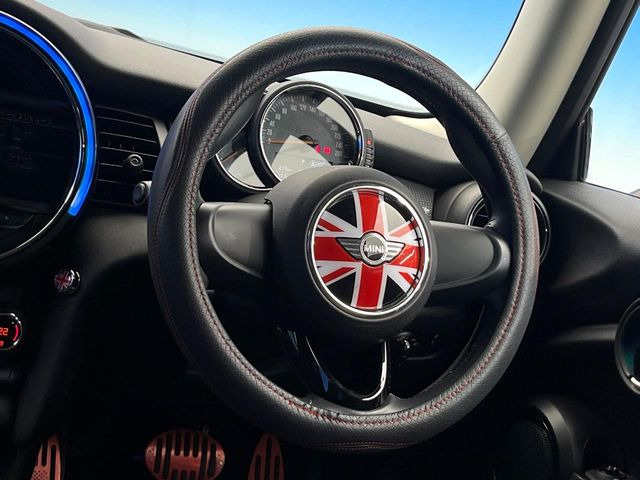 ���n���h�����̃X�������Ȃ��A���ꂢ�ȏ�Ԃ��ێ����Ă���܂��B�e�X�C�b�`���̓�����m�F�ς݂ł��B