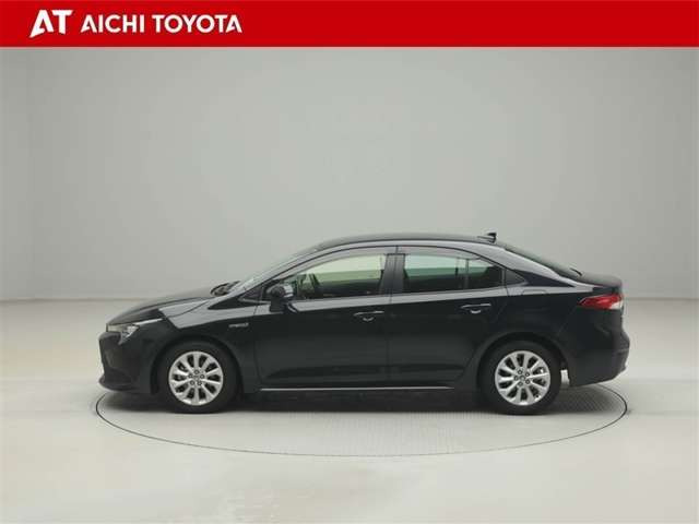 カローラ1.8 ハイブリッド S