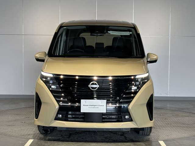 セレナ1.4 e-POWER ハイウェイスターV