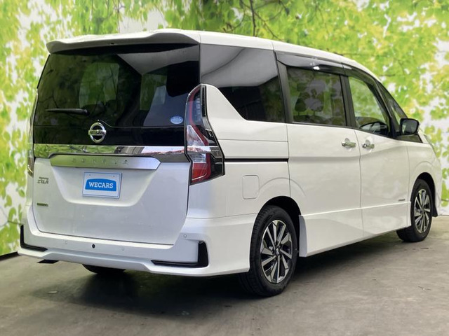 セレナ2.0 ハイウェイスターV