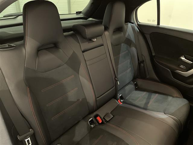 AクラスA180 スタイル AMGライン