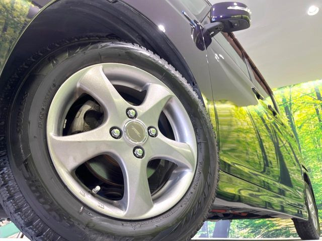 �y14�C���`�A���~�z�C�[���z�O�ςɃ}�b�`�����A���~�z�C�[���𑕒����Ă���܂��B�e��A���~�z�C�[����A�X�^�b�h���X�^�C�����戵�����Ă���܂��B���񂲑��k����������