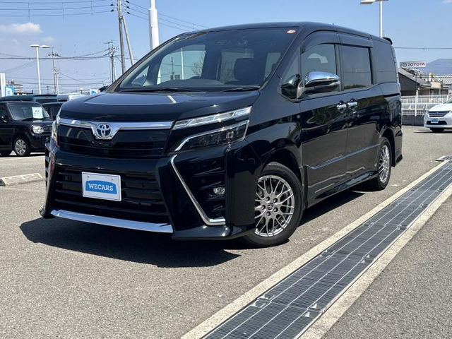 ヴォクシー1.8 ハイブリッド ZS 煌III