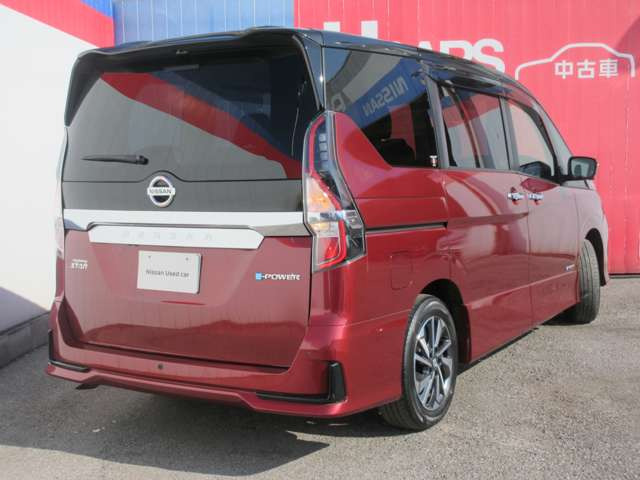 セレナ1.2 e-POWER ハイウェイスターV