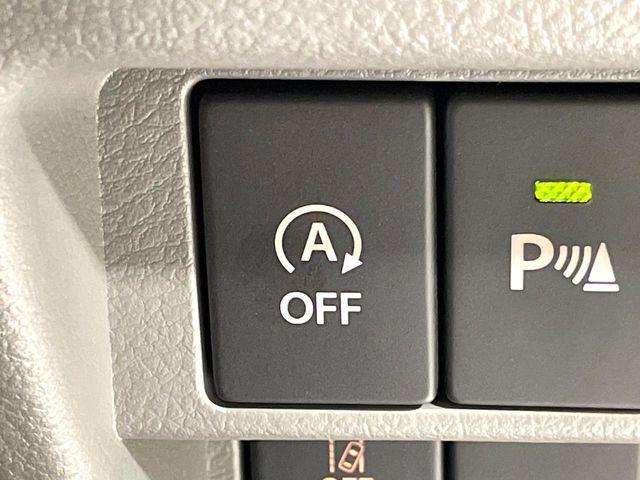 �y�A�C�h�����O�X�g�b�v�z�ԐM����a�؂Œ�Ԃ����ۂɃG���W�����~���A���ʂȔR���̏����}���܂��B�R��������ی�ɂȂ���@�\��G���W���̓u���[�L�𗣂��΍Ďn�����܂��B