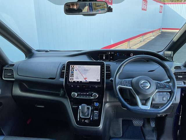 セレナ1.2 e-POWER AUTECH