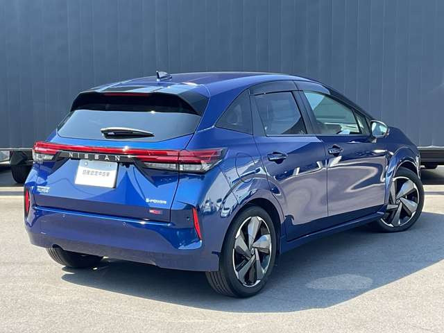 ノートオーラ1.2 G レザーエディション