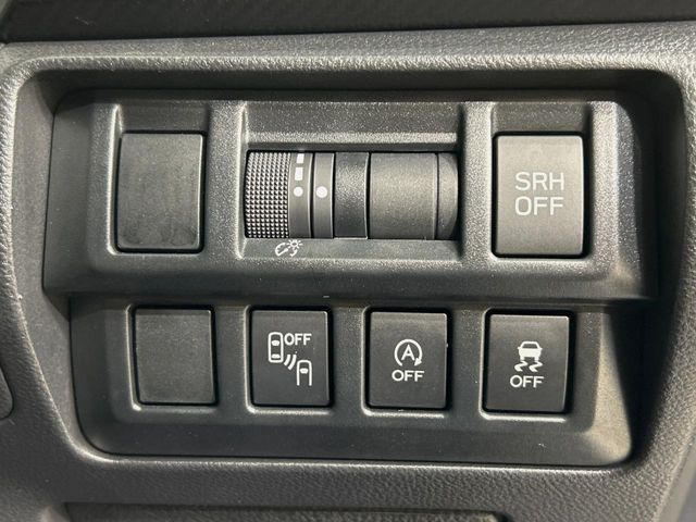 �y�A�C�h�����O�X�g�b�v�z�ԐM����a�؂Œ�Ԃ����ۂɃG���W�����~���A���ʂȔR���̏����}���܂��B�R��������ی�ɂȂ���@�\��G���W���̓u���[�L�𗣂��΍Ďn�����܂��B