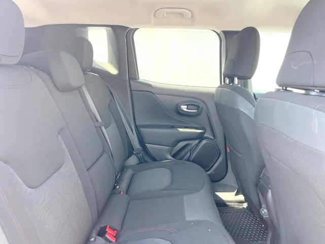 ���㕔���Ȃ��C�ɂȂ�悤�ȃL�Y�E�����ւ��蓙�A�傫�ȃ_���[�W�͂Ȃ��A�ǍD�ȏ�Ԃł��B