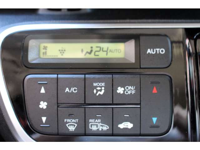 �I�[�g�G�A�R��