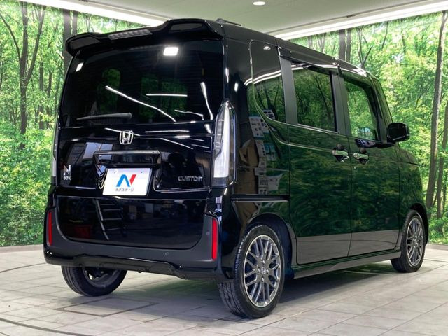 ☆全国のネクステージからお取り寄せが可能※!遠方の店舗に展示してあるクルマが気になる場合も、最寄りの店舗でご覧いただくことが可能です!是非私たちに要望をお聞かせください!※別途費用