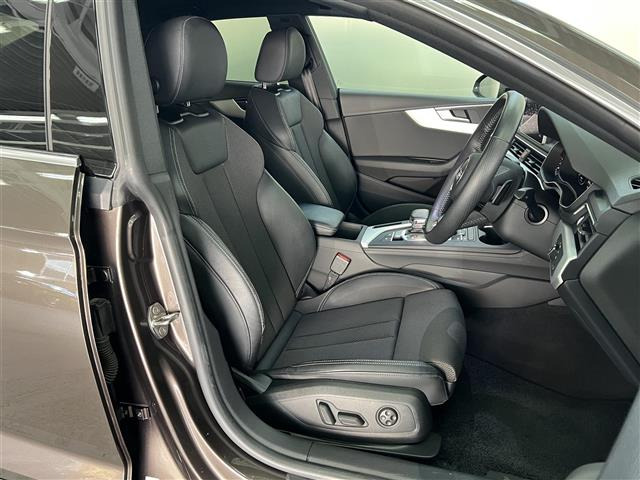 A5スポーツバック2.0 TFSI クワトロ スポーツ 4WD