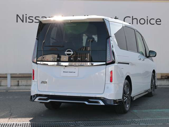 セレナ2.0 ハイウェイスターV