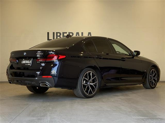 5シリーズセダン523d xドライブ Mスポーツ 4WD